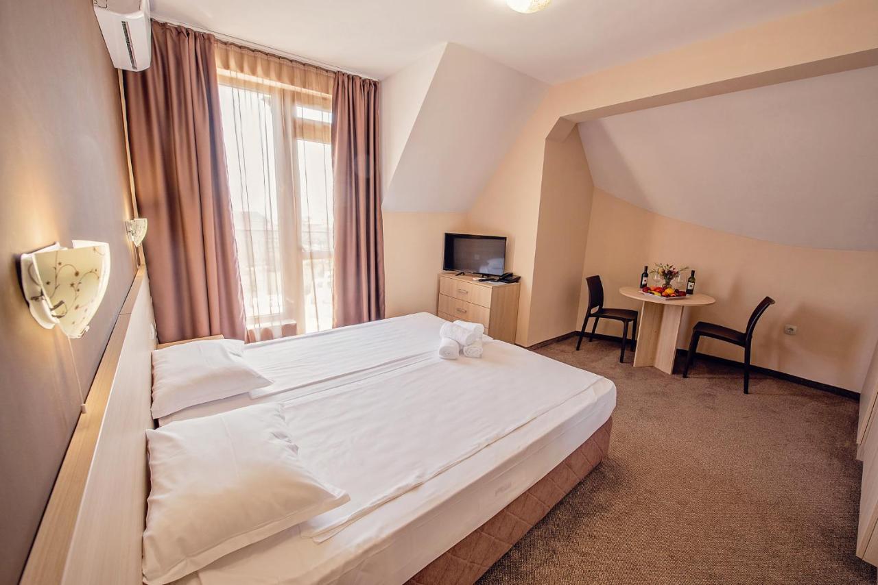 Hotel Santa Maria Обзор Экстерьер фото