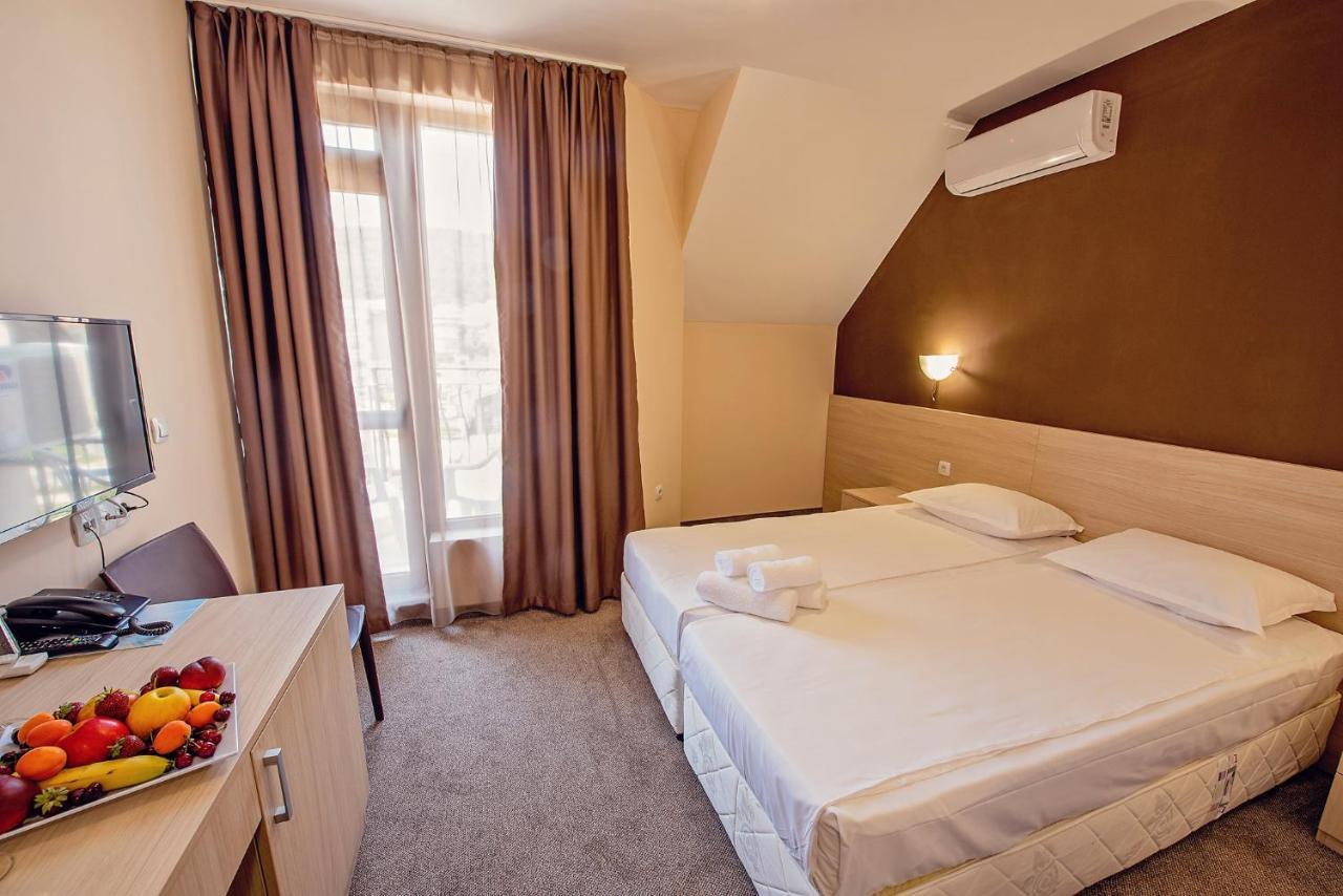 Hotel Santa Maria Обзор Экстерьер фото