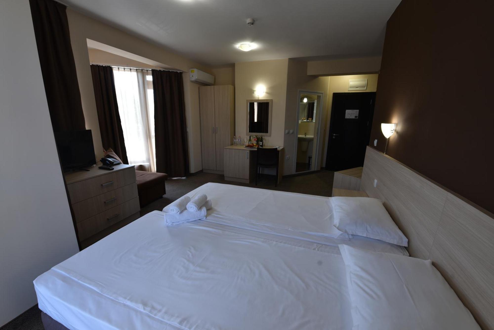 Hotel Santa Maria Обзор Экстерьер фото